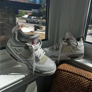 Jordan 4 Retro White Oreo 5.5 Y / 7 W